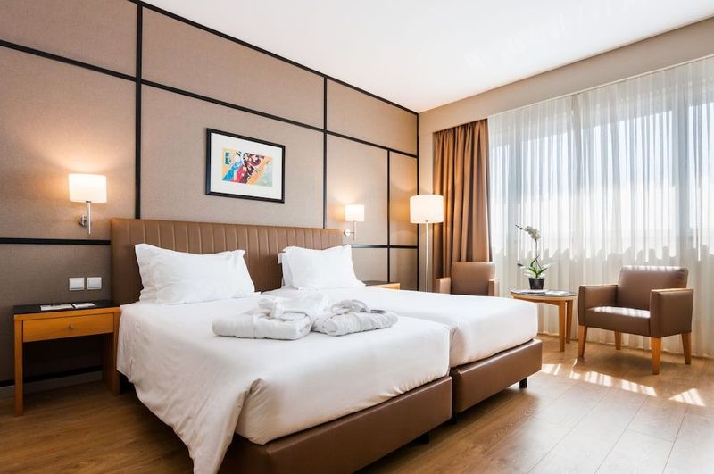 Portus Cale Hotel - Image 1