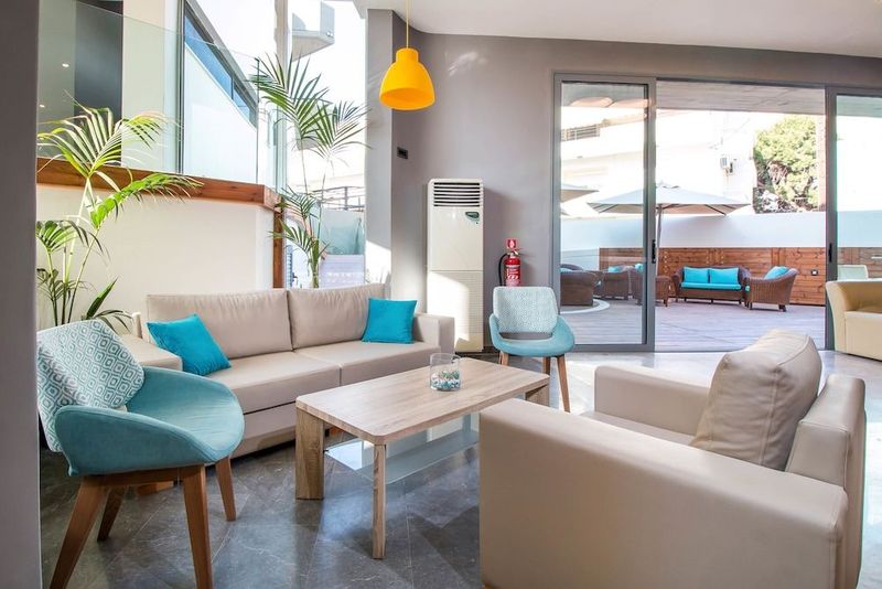 Sunny Days Hotel - Image 9