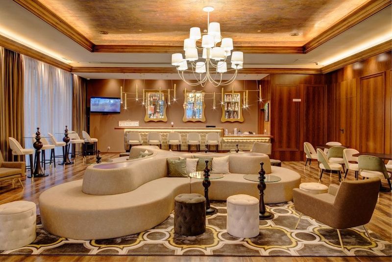 VIP Executive Picoas Hotel - Image 2