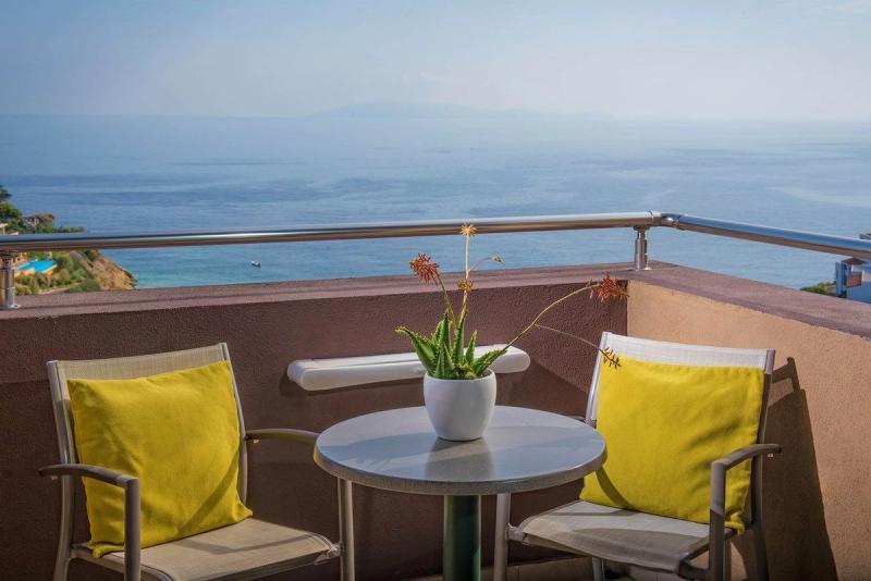 Blue Bay Resort Hotel - Image 5