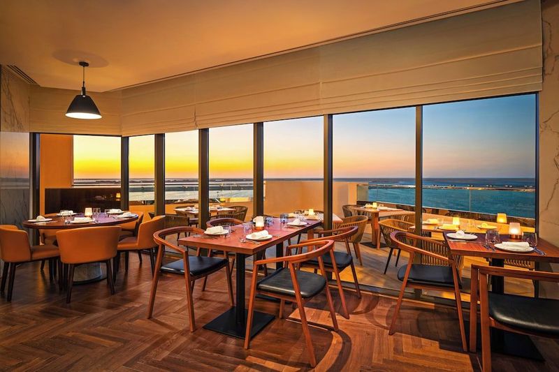 JA Beach Hotel - Image 5