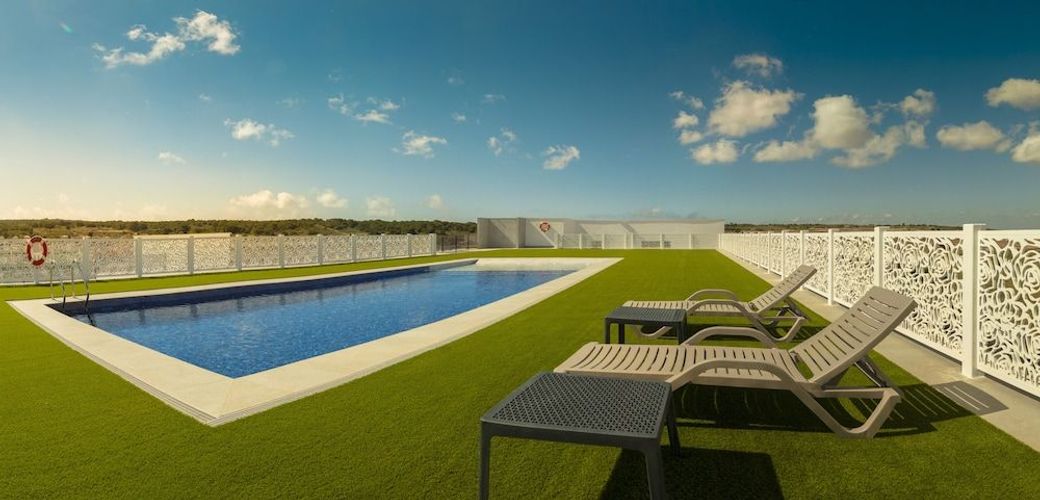 Located in Santa Pola south of Alicante and offers a lovely pool, hotel offers a lovely pool....