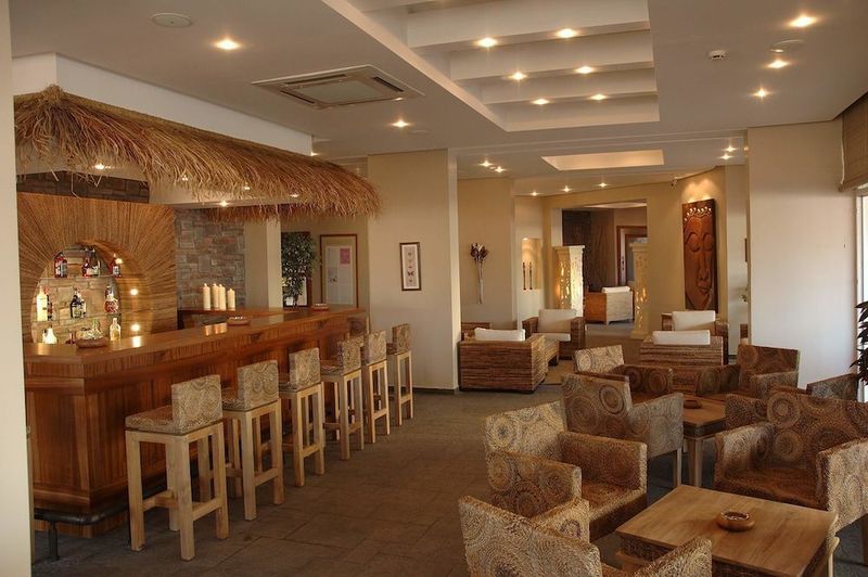 Hawaii Hotel - Image 7