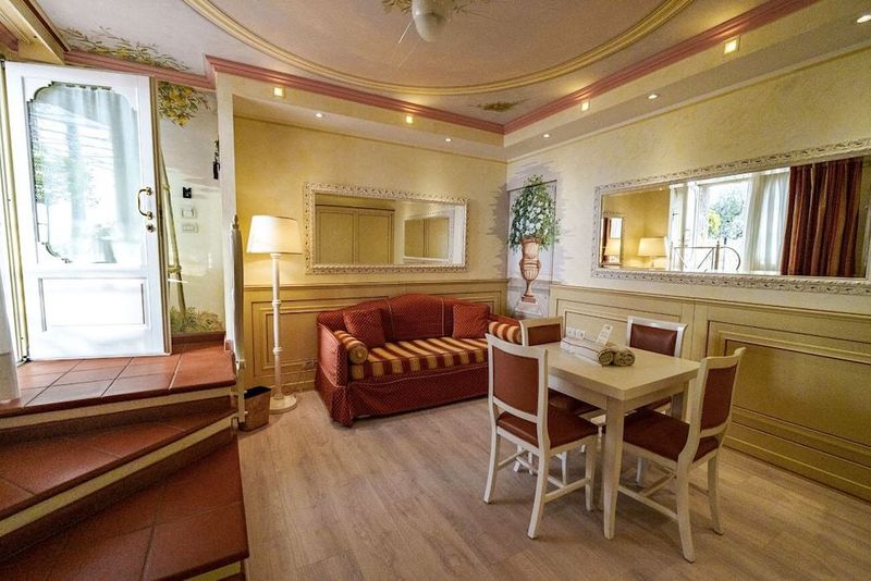 Hotel Villa Florida - Image 7
