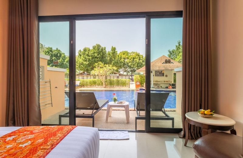 Srisuksant Resort - Image 2