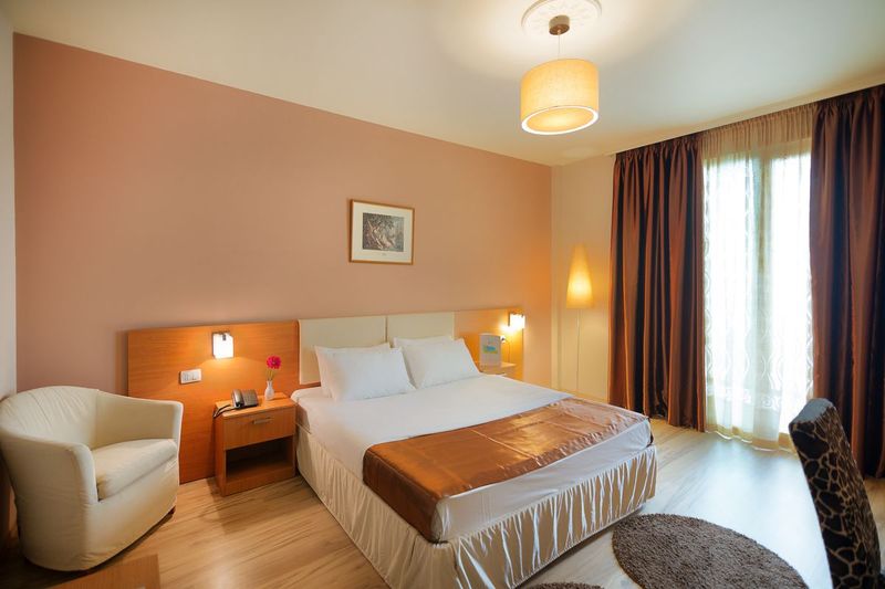 Albanian Star Hotel - Image 2
