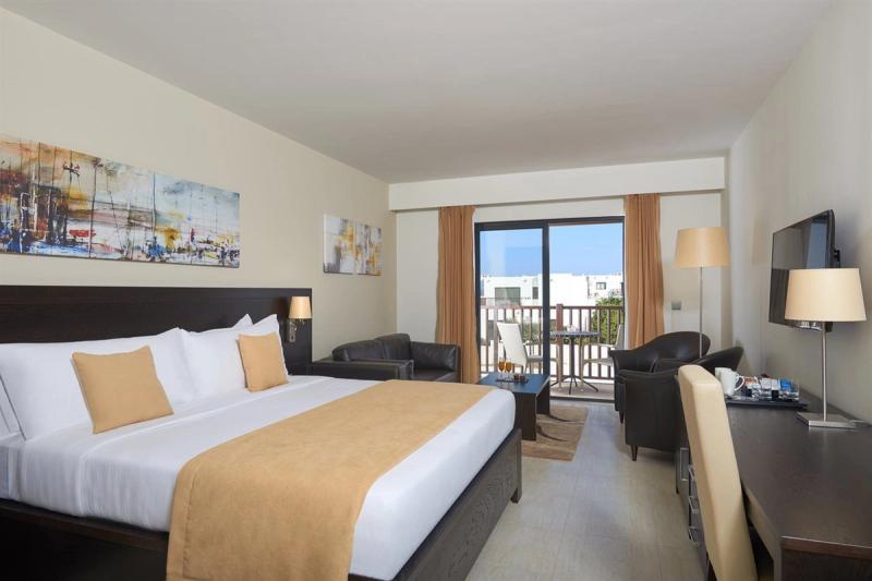 Melia Llana Beach Resort & Spa - Image 3