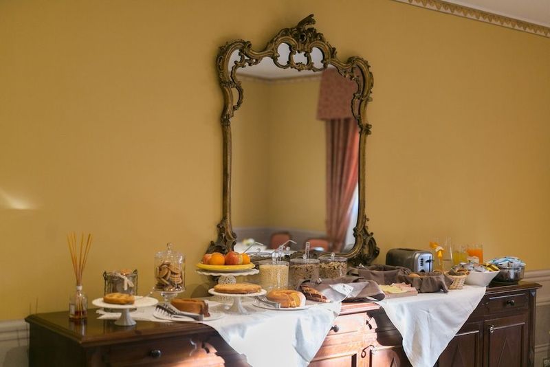 Hotel Portici - Image 5