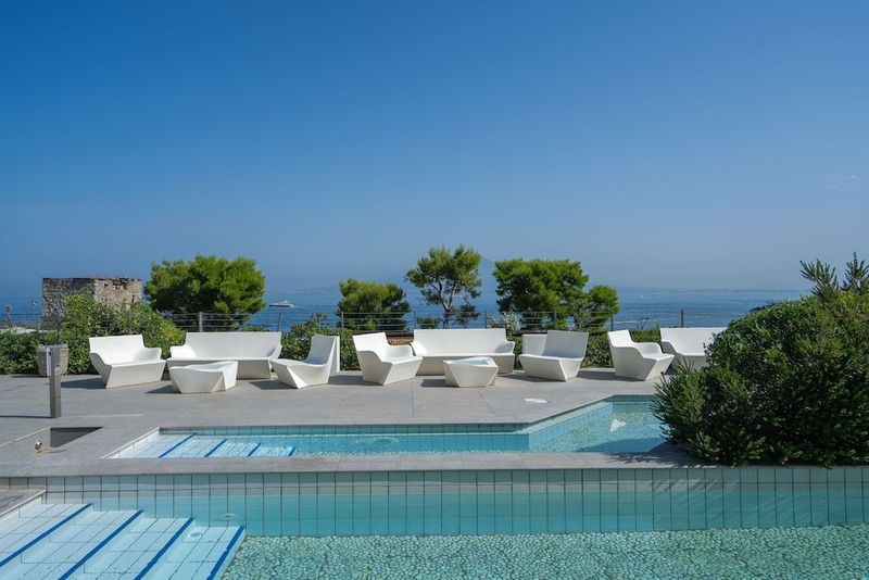 Hotel & Resort Le Axidie - Image 1