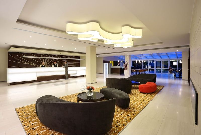 Hotel Duo - Image 5