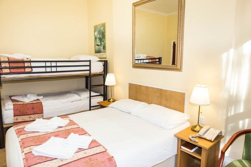Shakespeare Hotel - Image 4