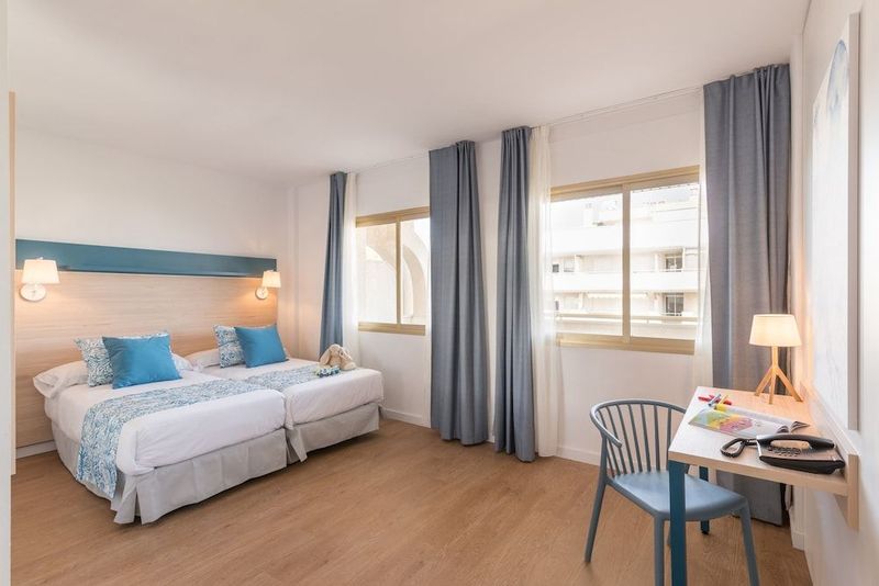 Hotel Salou Beach Rentalmar - Image 5