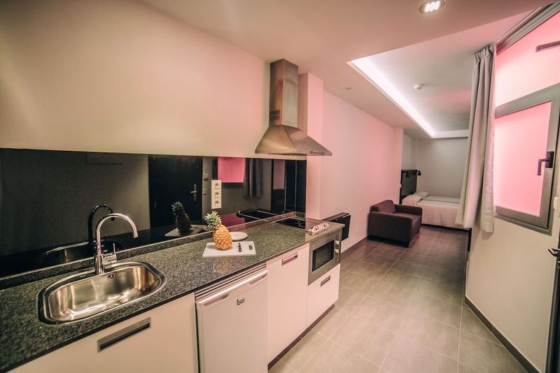 Mannix Urban Apartments - Image 6