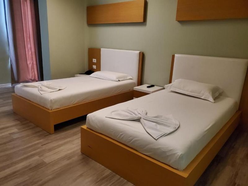 Hotel Bologna - Image 9