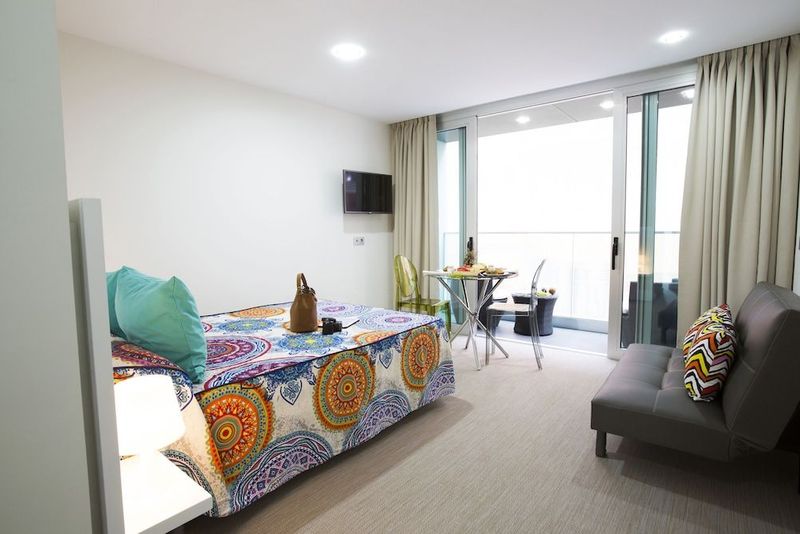 Valentina Beach Apartments & Suites - Image 7
