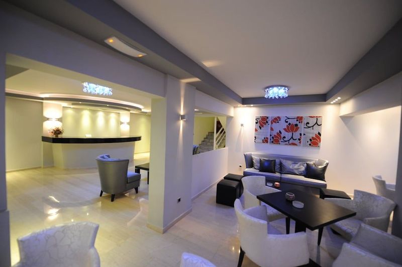 Ialysos City Hotel - Image 10