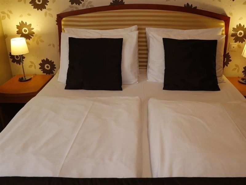 Six Inn Hotel Budapest - Image 6