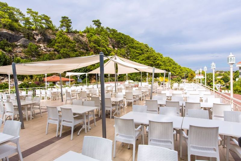 Grand Mir'Amor Hotel & Spa - Image 2