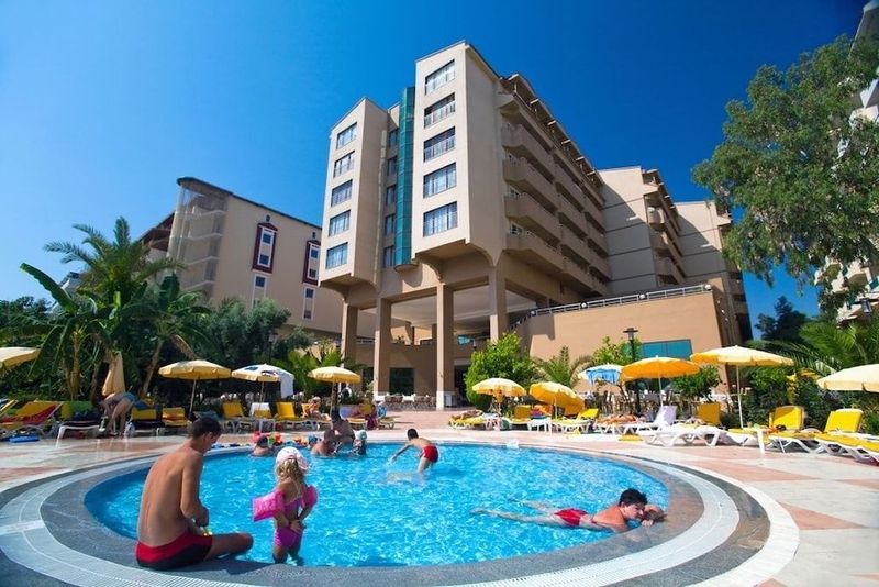 Hotel Stella Beach - Image 4
