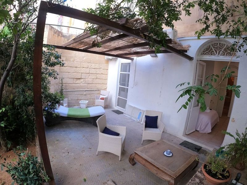 The Maltese Sun - Image 4