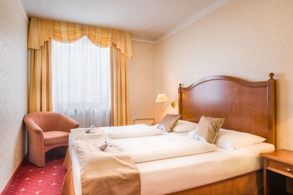 Novum Hotel Prinz Eugen - Image 3