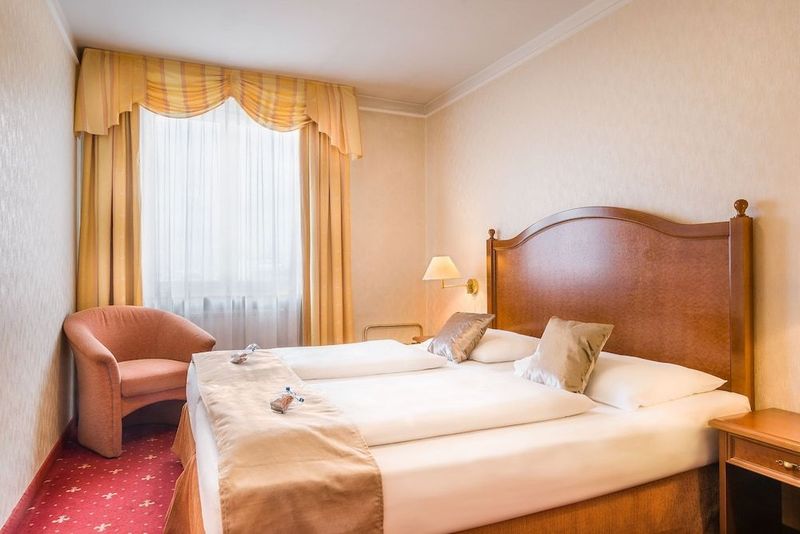 Novum Hotel Prinz Eugen - Image 3