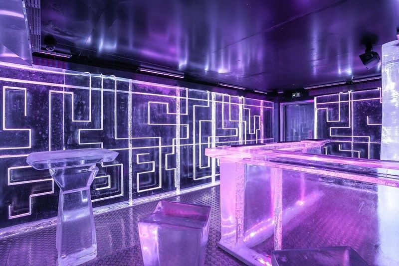 Simon's Boutique Hotel - Image 8