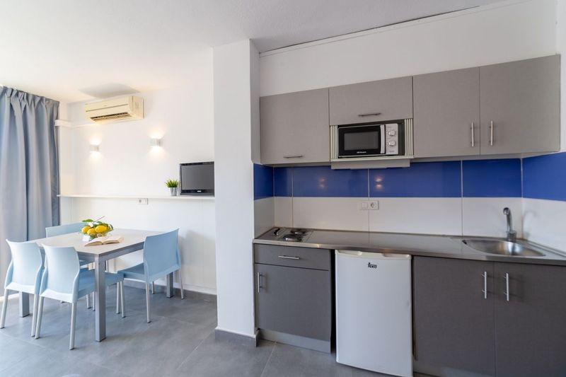 Inter2 Salou Apartments - Image 4