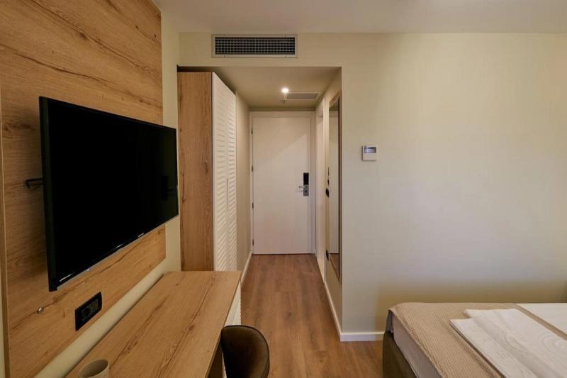 Eter Hotel - Image 8