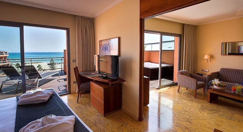 Protur Roquetas Hotel & Spa - Image 2
