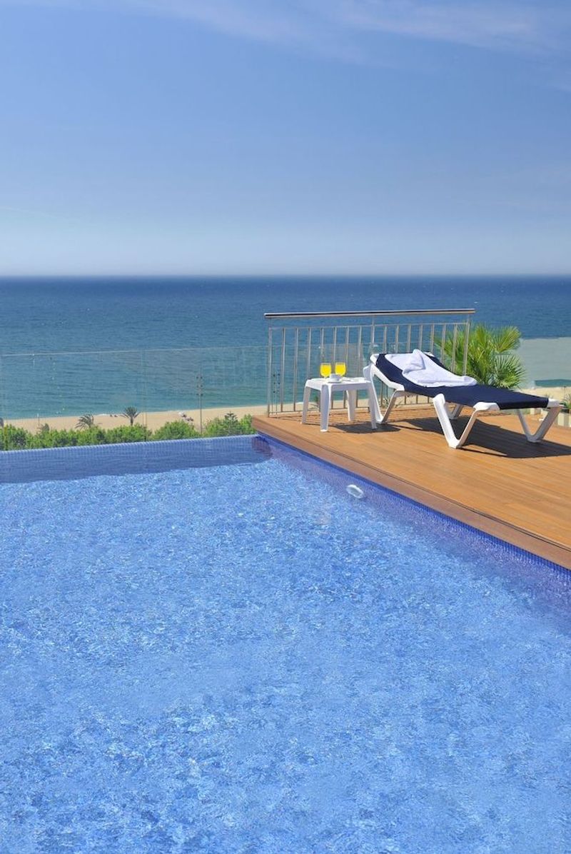 Hotel Catalonia - Image 5