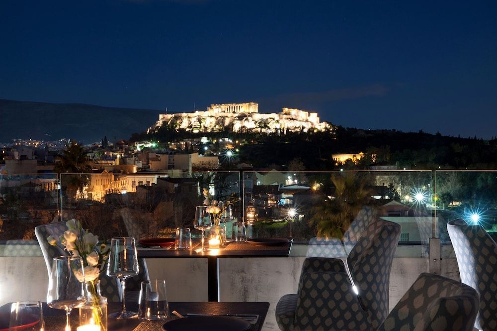 Eridanus Hotel - Image 2