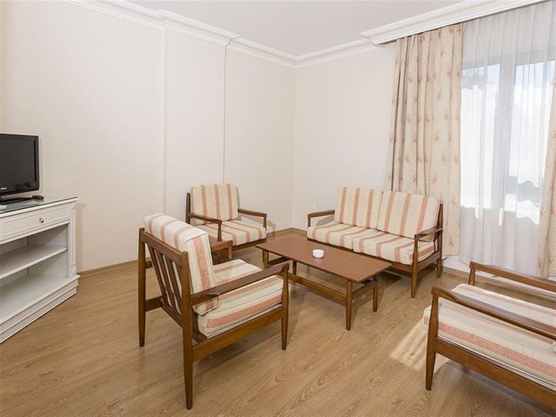 Suite Laguna - Image 9