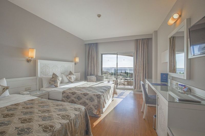 Vita Silva Hotel - Image 2