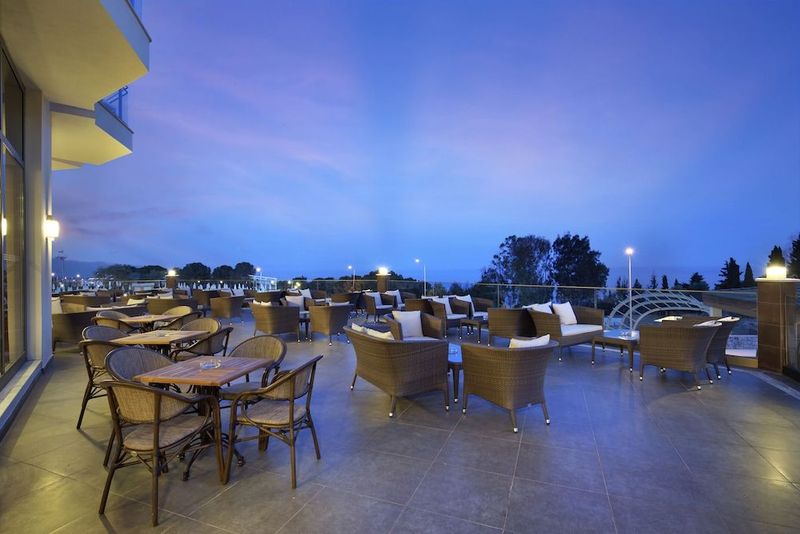 Ramada Resort Kusadasi & Golf - Image 4