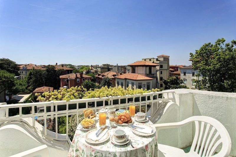 Hotel Biasutti - Image 2