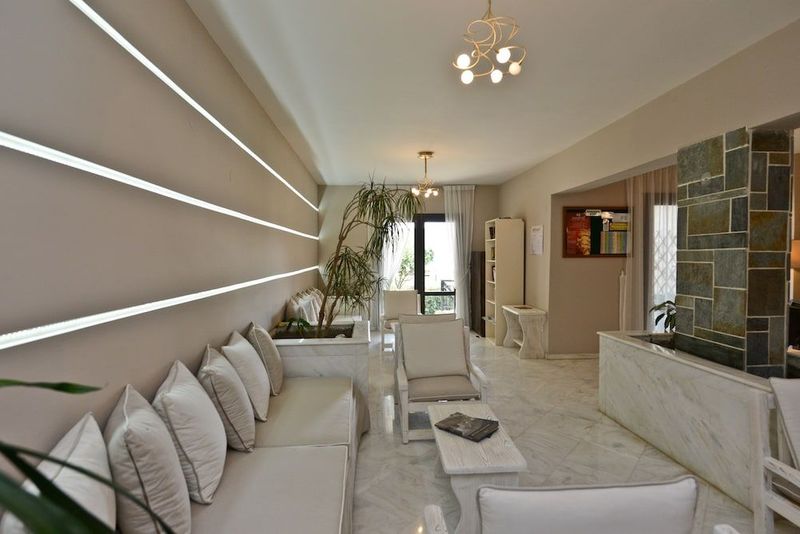 Eva Mare Hotel & Suites - Image 5