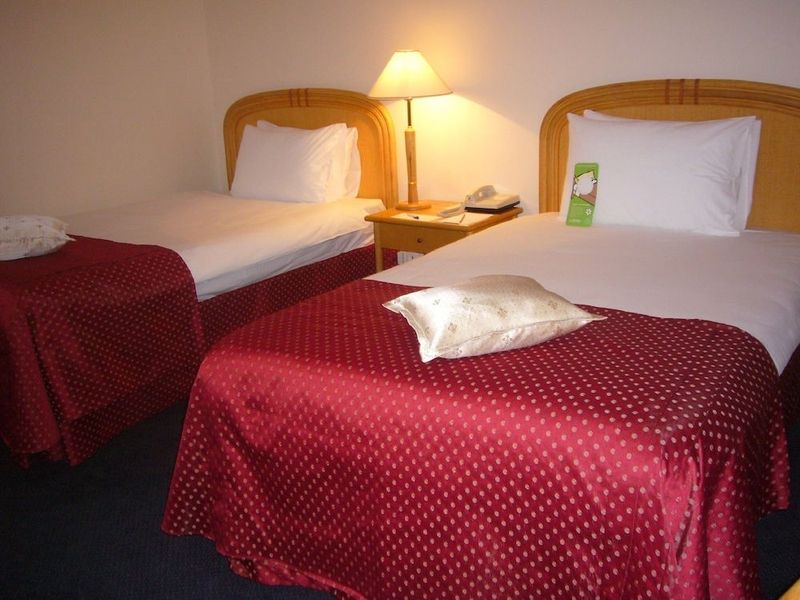 Ramada by Wyndham Sofia City Center - Image 4
