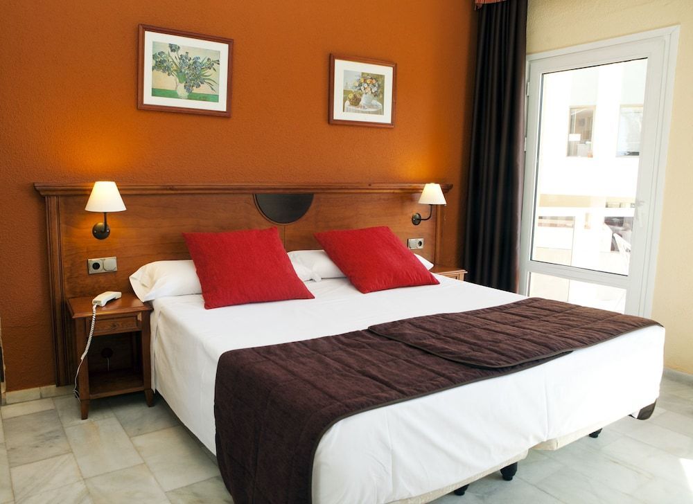 Itaca Fuengirola - Image 3