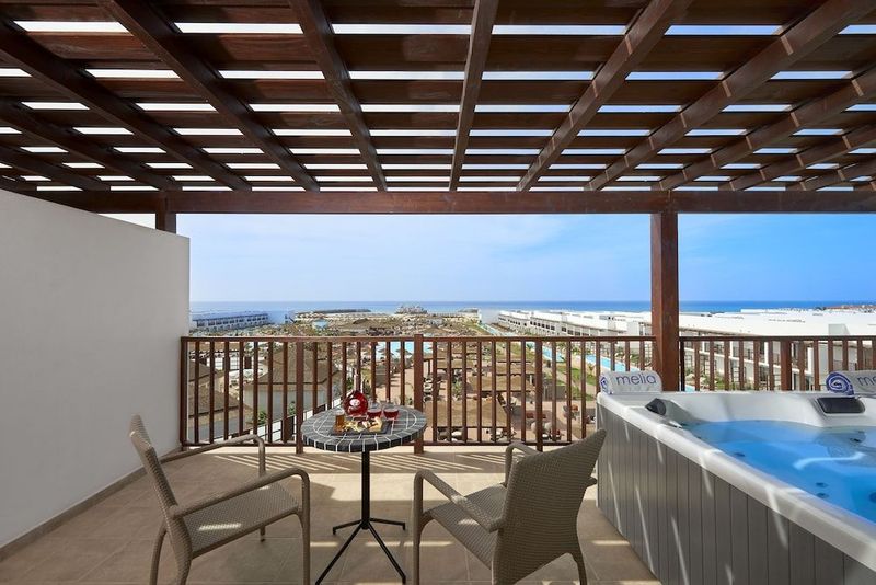 Melia Llana Beach Resort & Spa - Image 2