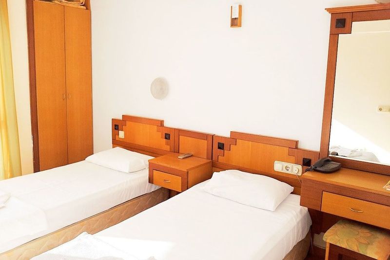 Begonville Apart Hotel - Image 8