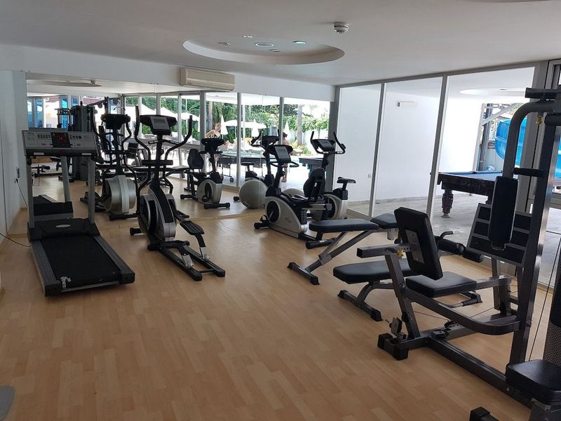 Blue Diamond Alya Hotel - Image 10
