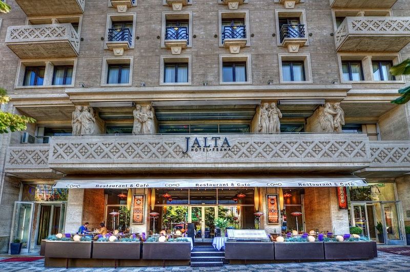 Jalta Hotel - Image 2
