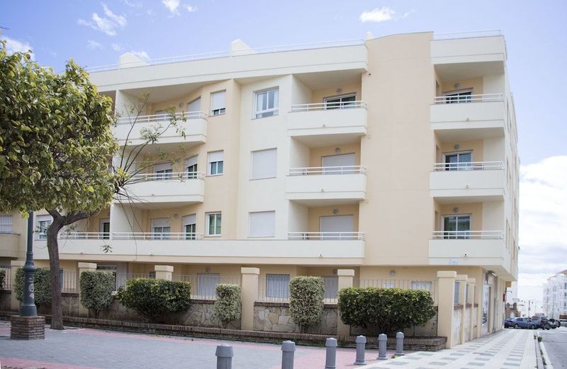Fercomar Apartments - Image 6