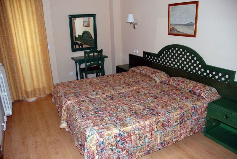 Martha's Apartments - Image 10