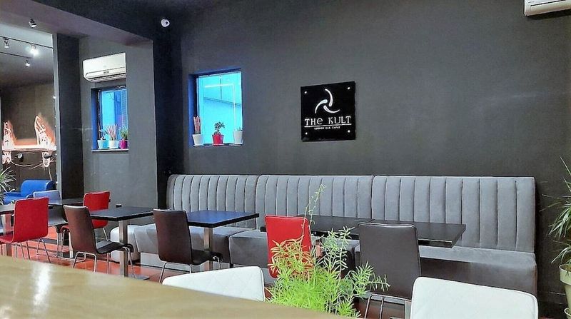 Signature Idea Hotel - Image 8