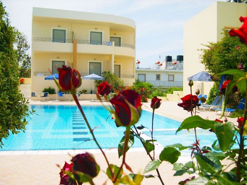 Yakinthos Hotel - Image 4