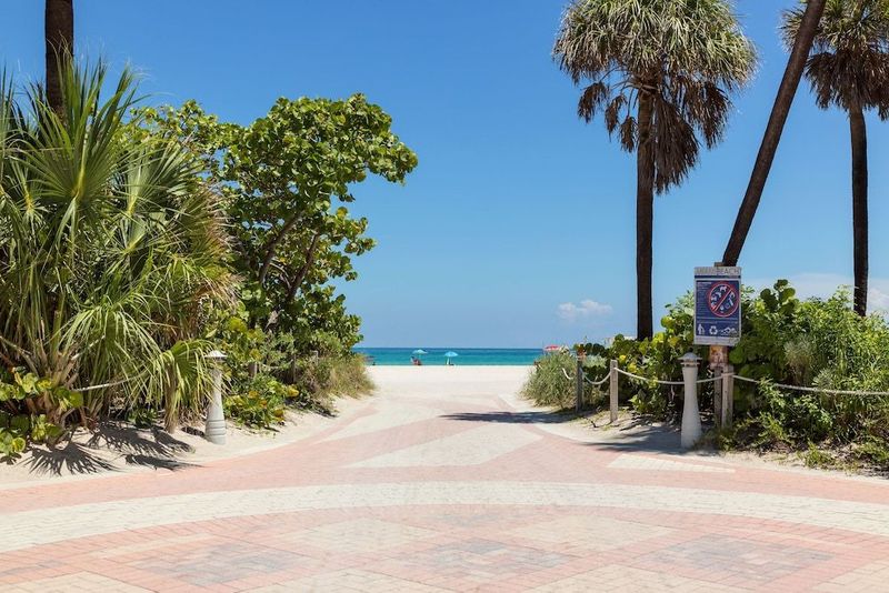 The Gates Hotel South Beach - A Doubletree by Hilton - Image 8