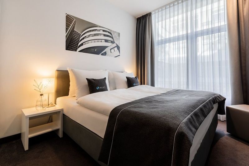 Select Hotel Berlin Gendarmenmarkt - Image 4