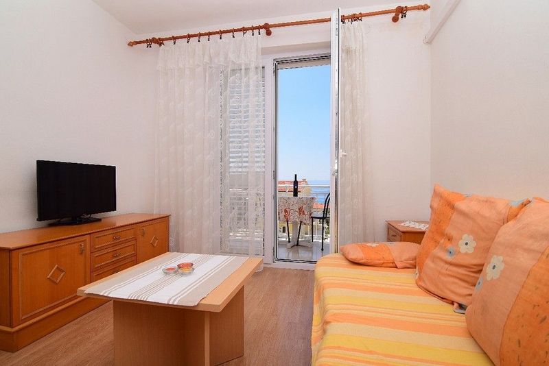 Renata Apartments - Image 7